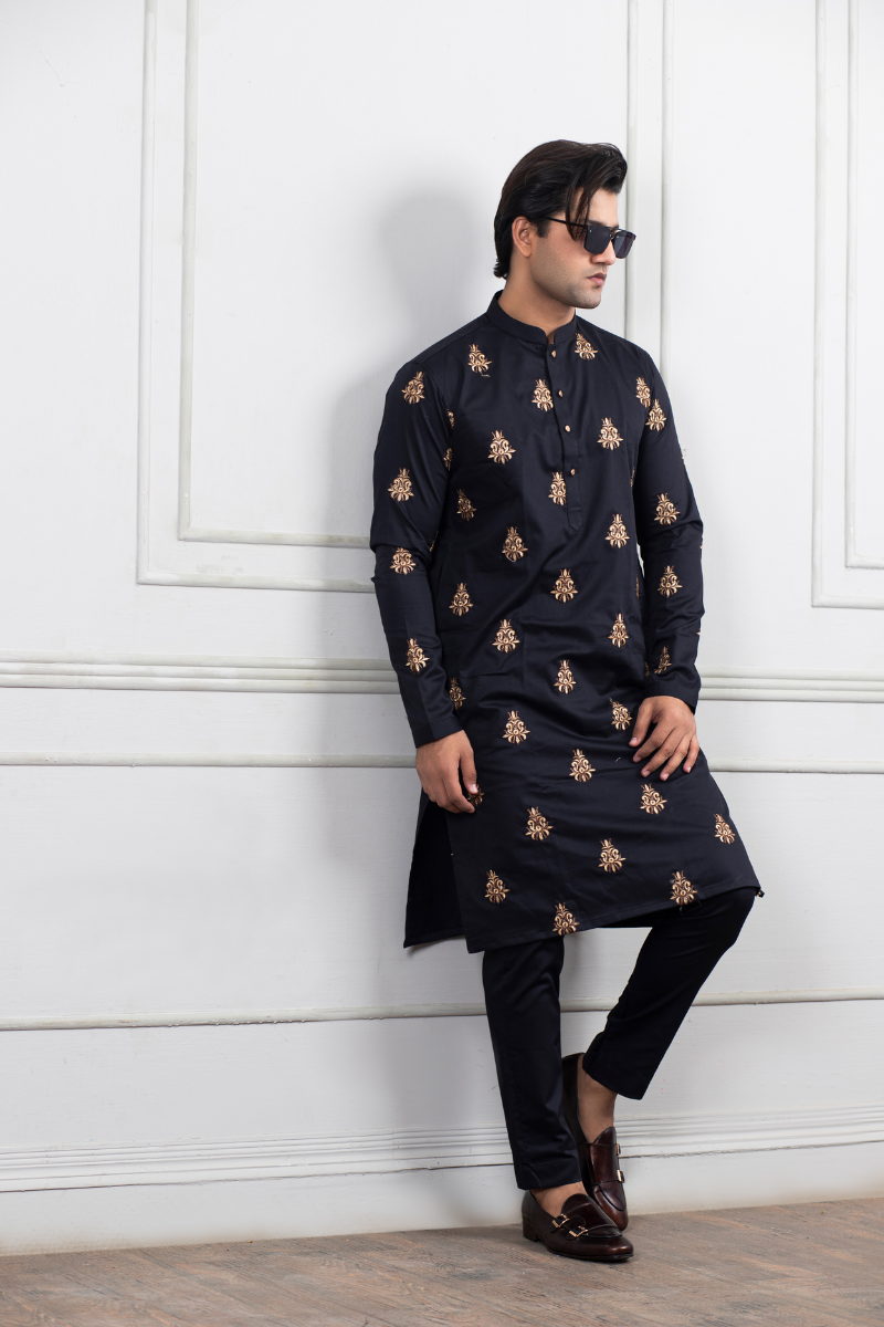 Black Embroidered Kurta Pajama