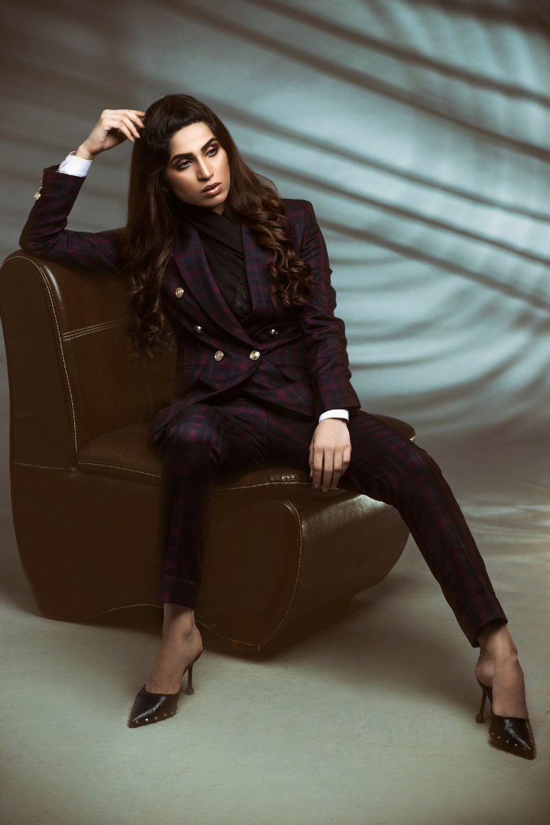 Women Double Breasted Check Suit