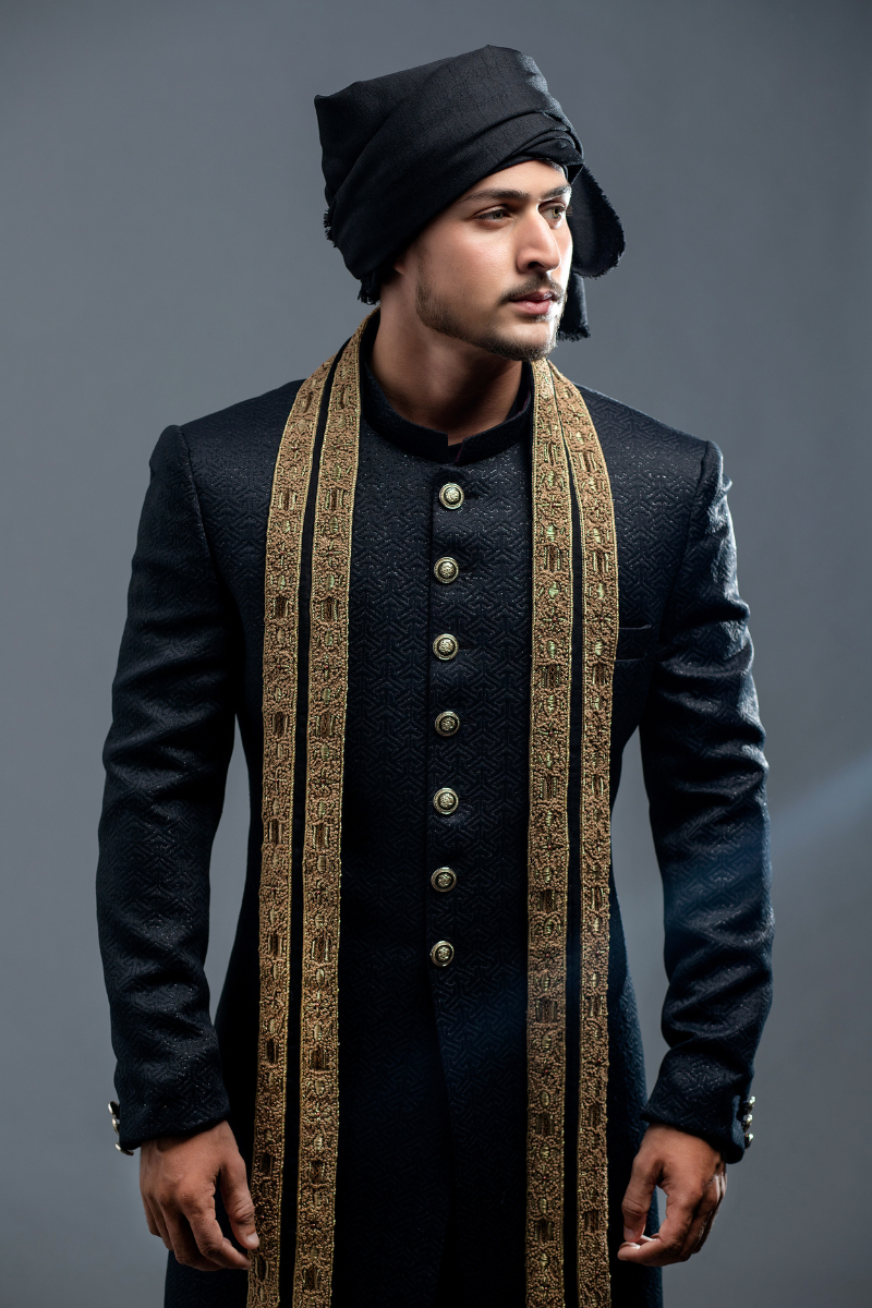 Exquisite Men’s Black Sherwani with embroidered Store