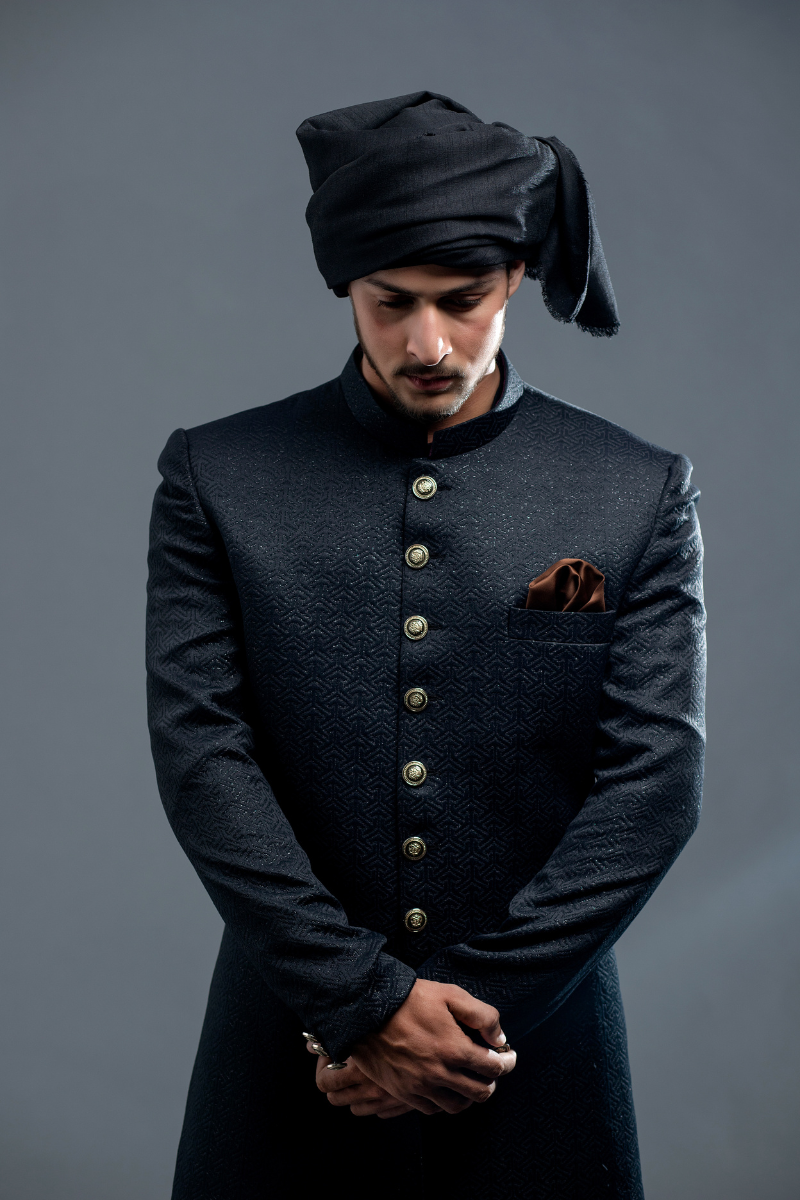 Exquisite Men’s Black Sherwani with embroidered Store