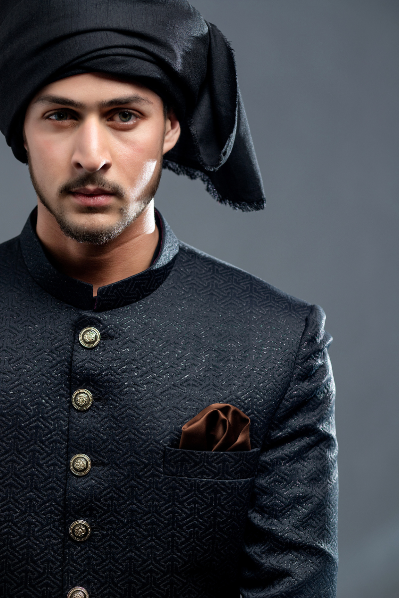 Exquisite Men’s Black Sherwani with embroidered Store