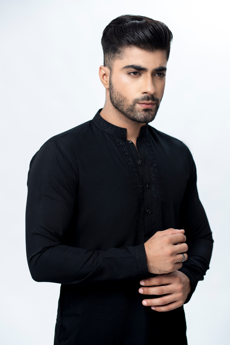 Prezzo Black Embroidered Kameez Shalwar
