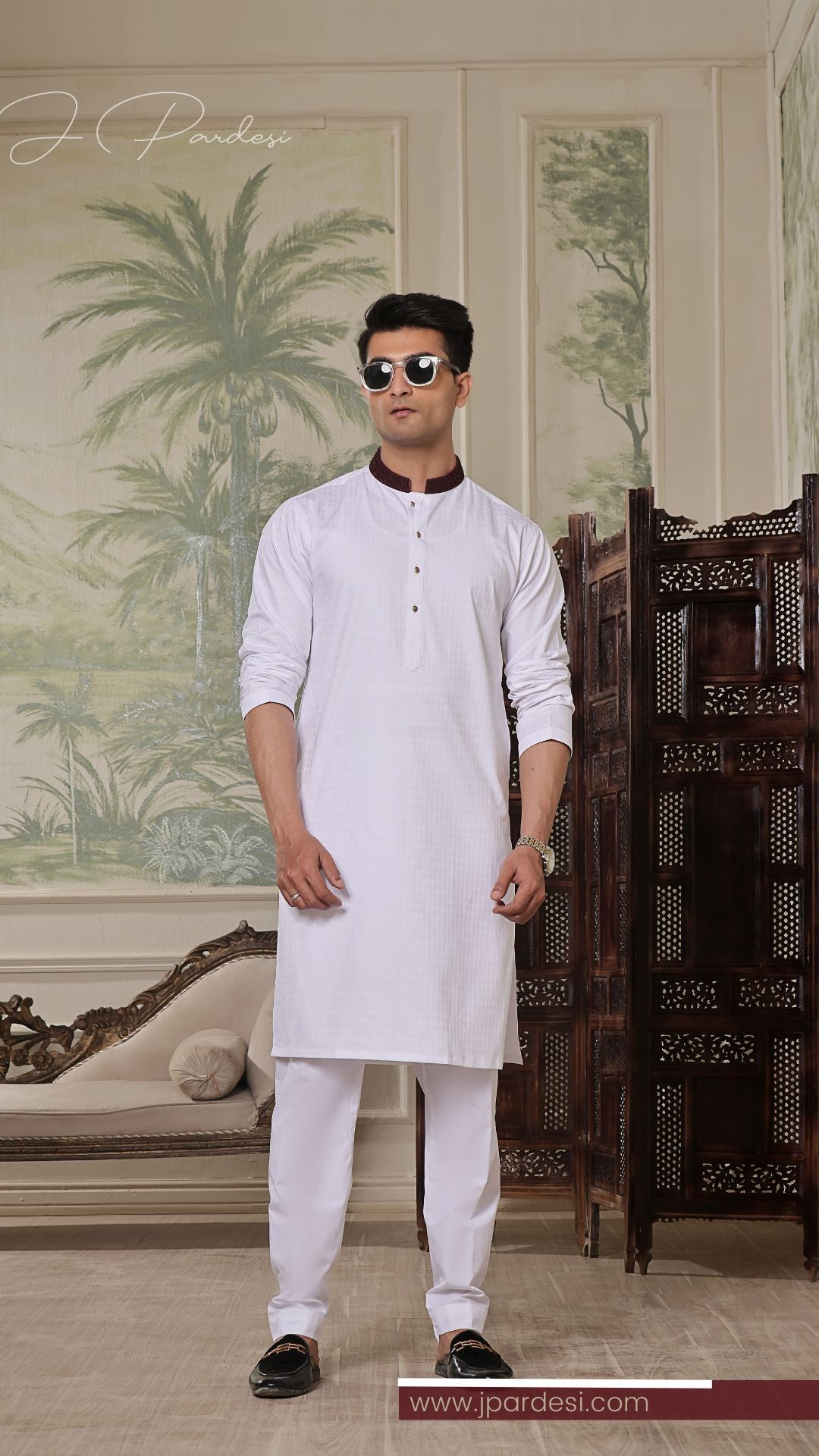 Dark Band Embroidered White Textured Kurta Festive Collection
