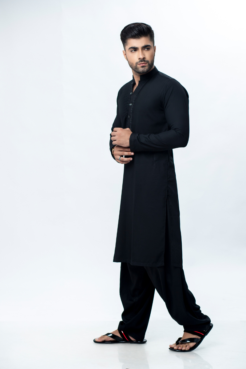 Prezzo Black Embroidered Kameez Shalwar