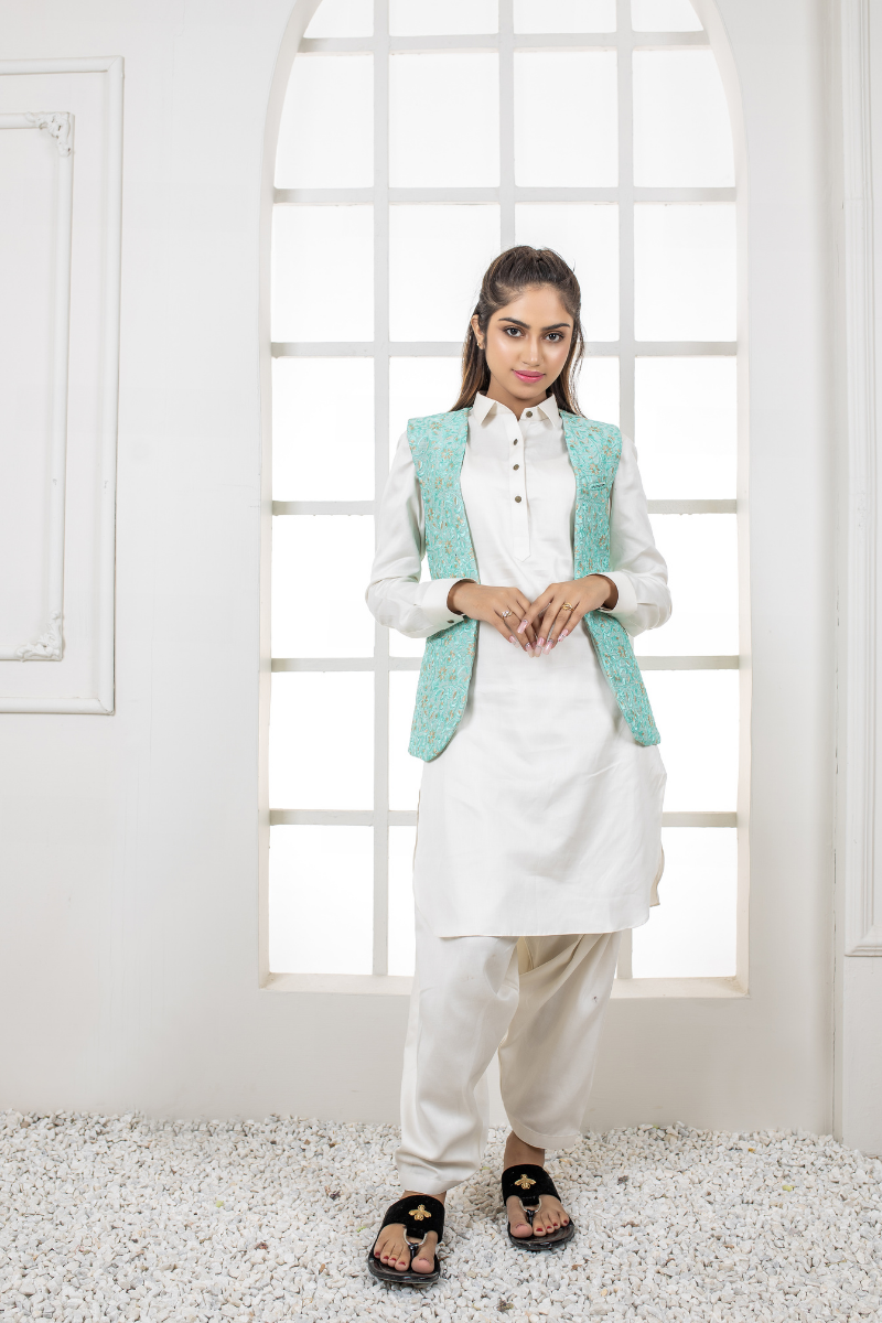 Al Aris Textured Sea Green Waistcoat For Women – J Pardesi