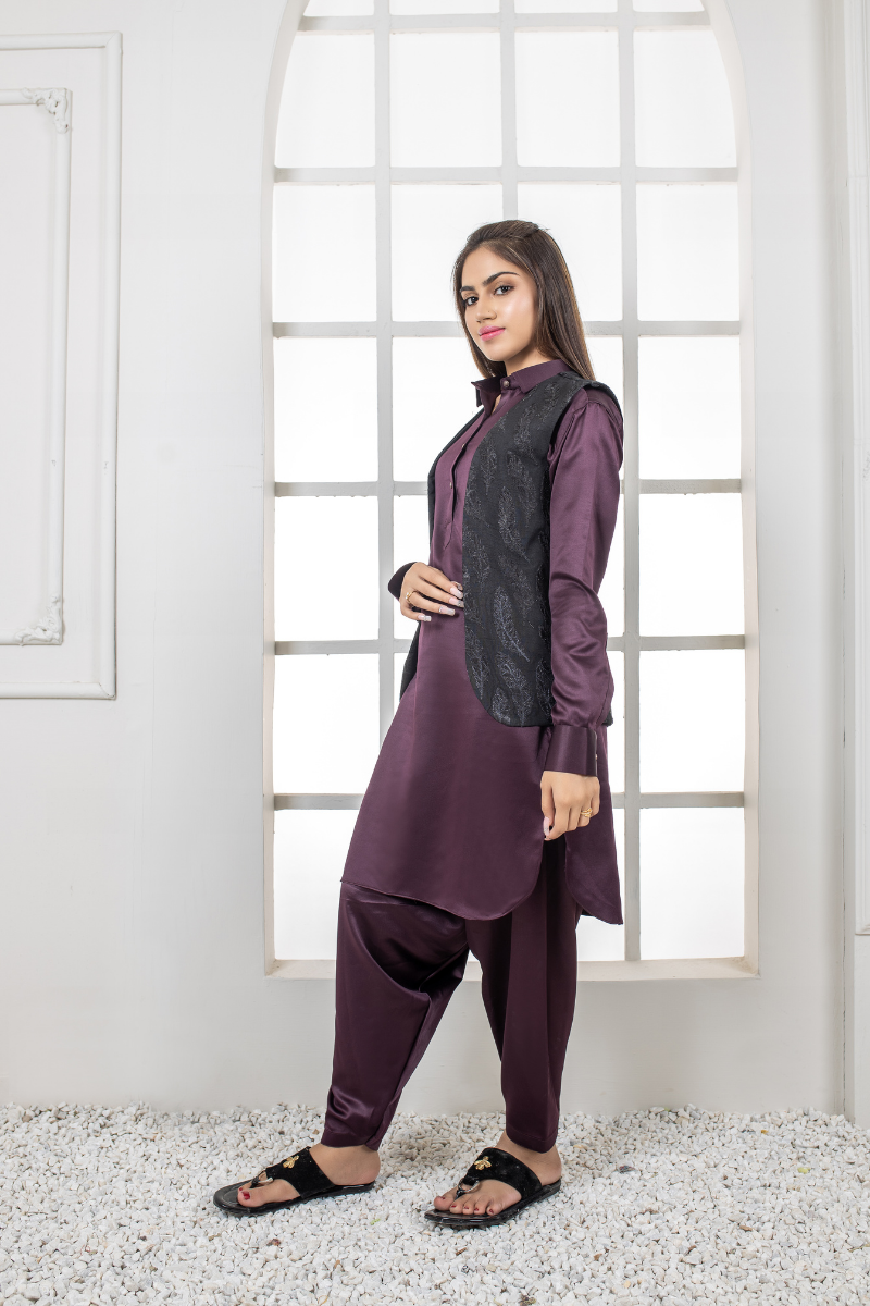 Al Aris Textured Black Waistcoat For Women
