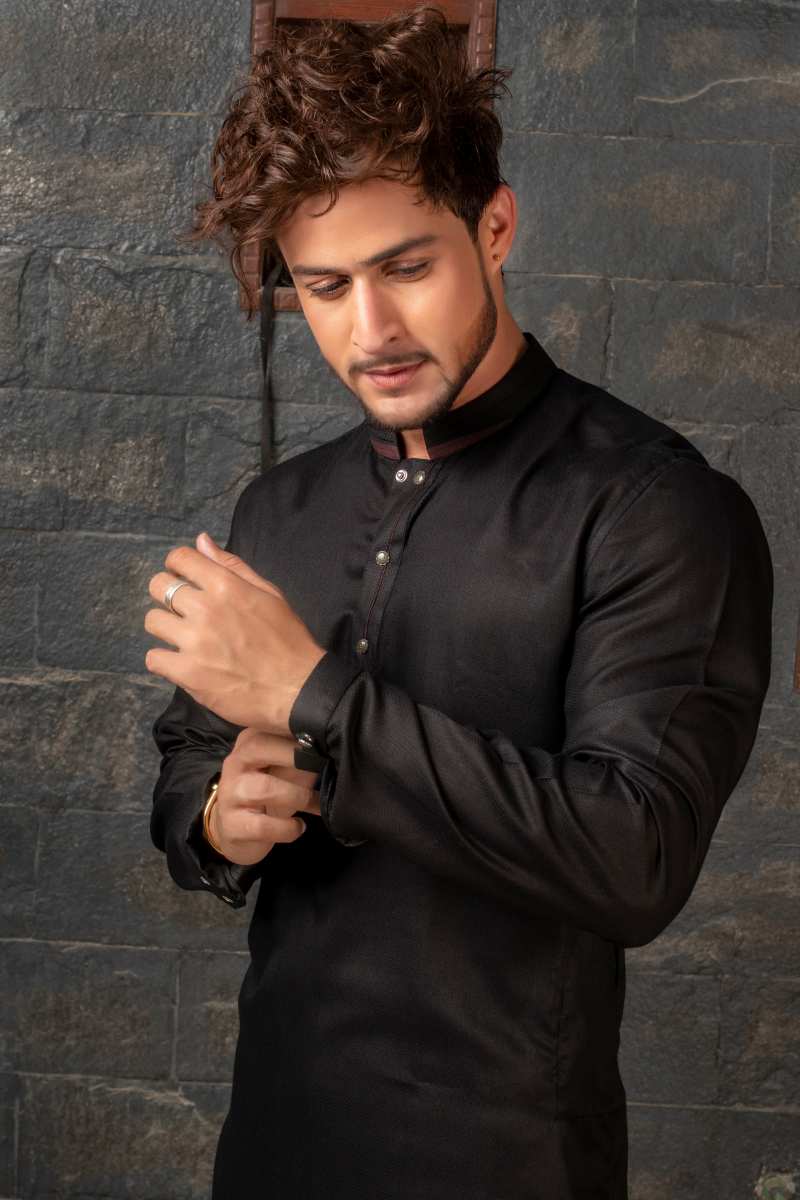 Dashing Black Kurta Pajama