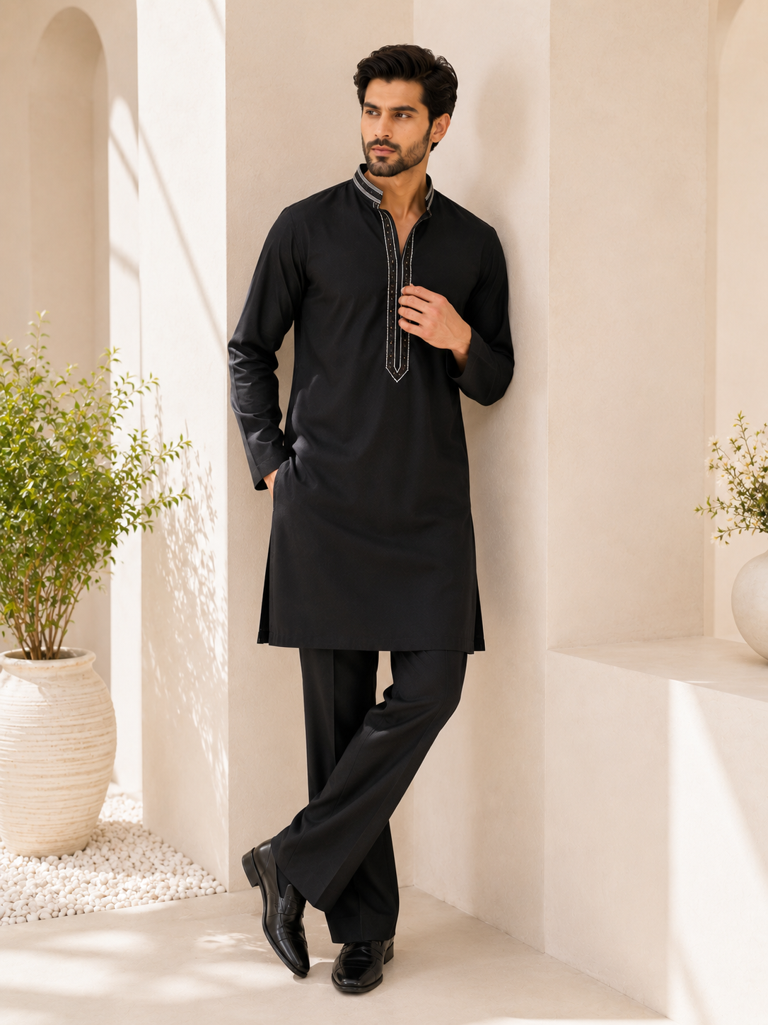 Falak Black