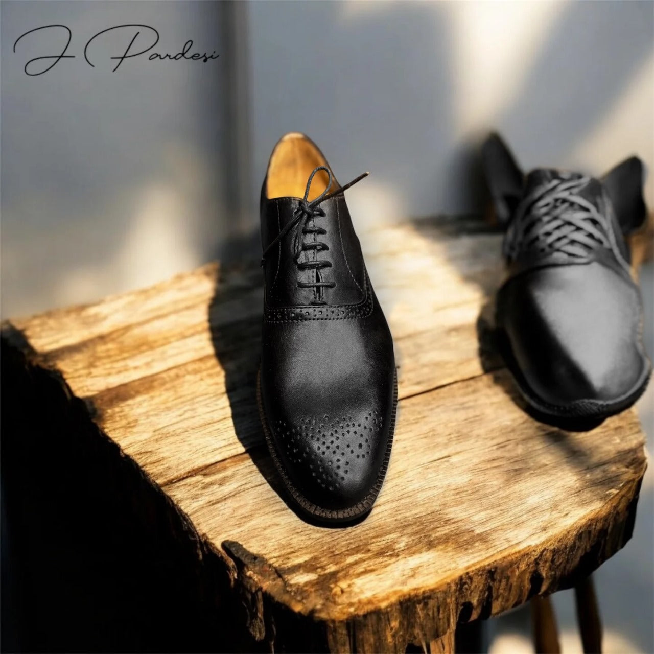 FORMAL BROGUE SHOES