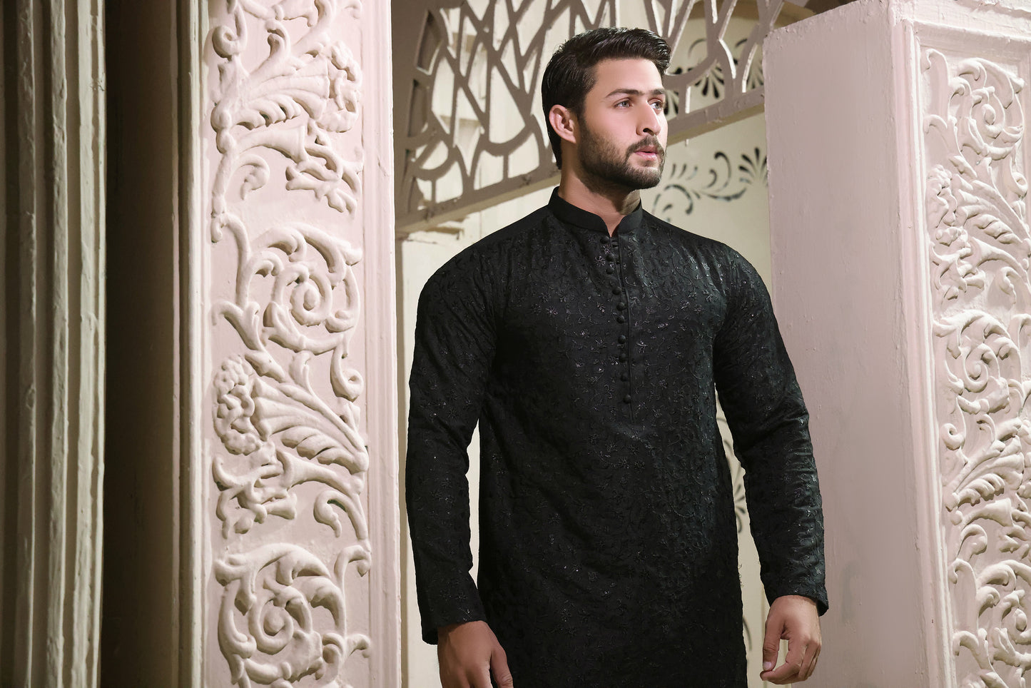 Black Embroidered Kurta