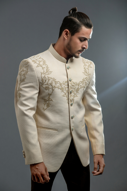 Exquisite Men’s Embroided Prince Coat